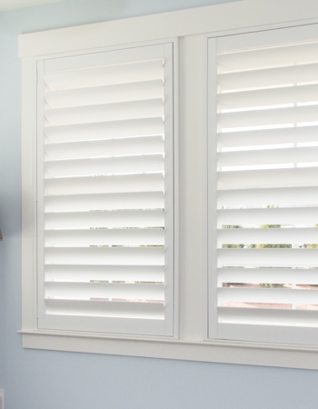 Polywood shutters with hidden tilt rods in Honolulu